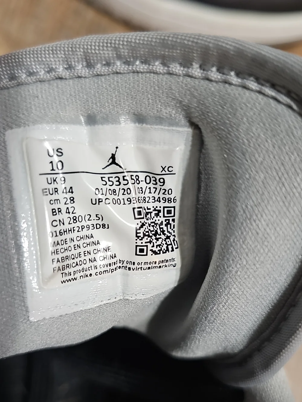 Jordan Low Top Sneakers Black and Gray Size 10